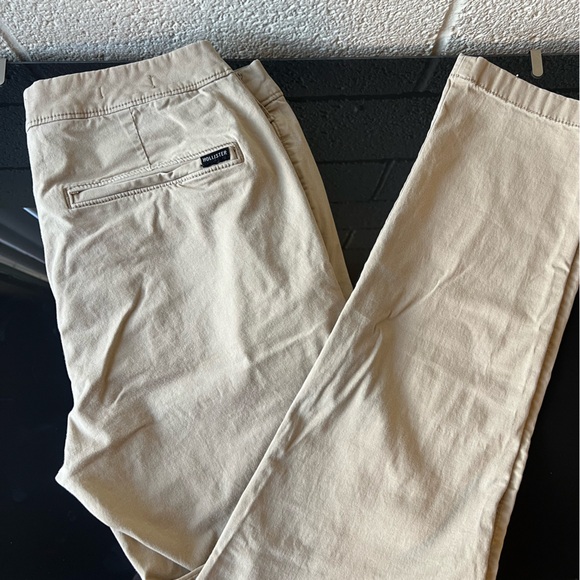 Hollister Men’s Skinny Chino pants in 32x30 - Picture 1 of 3